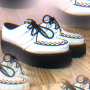 white demonia creepers 🦇🤍